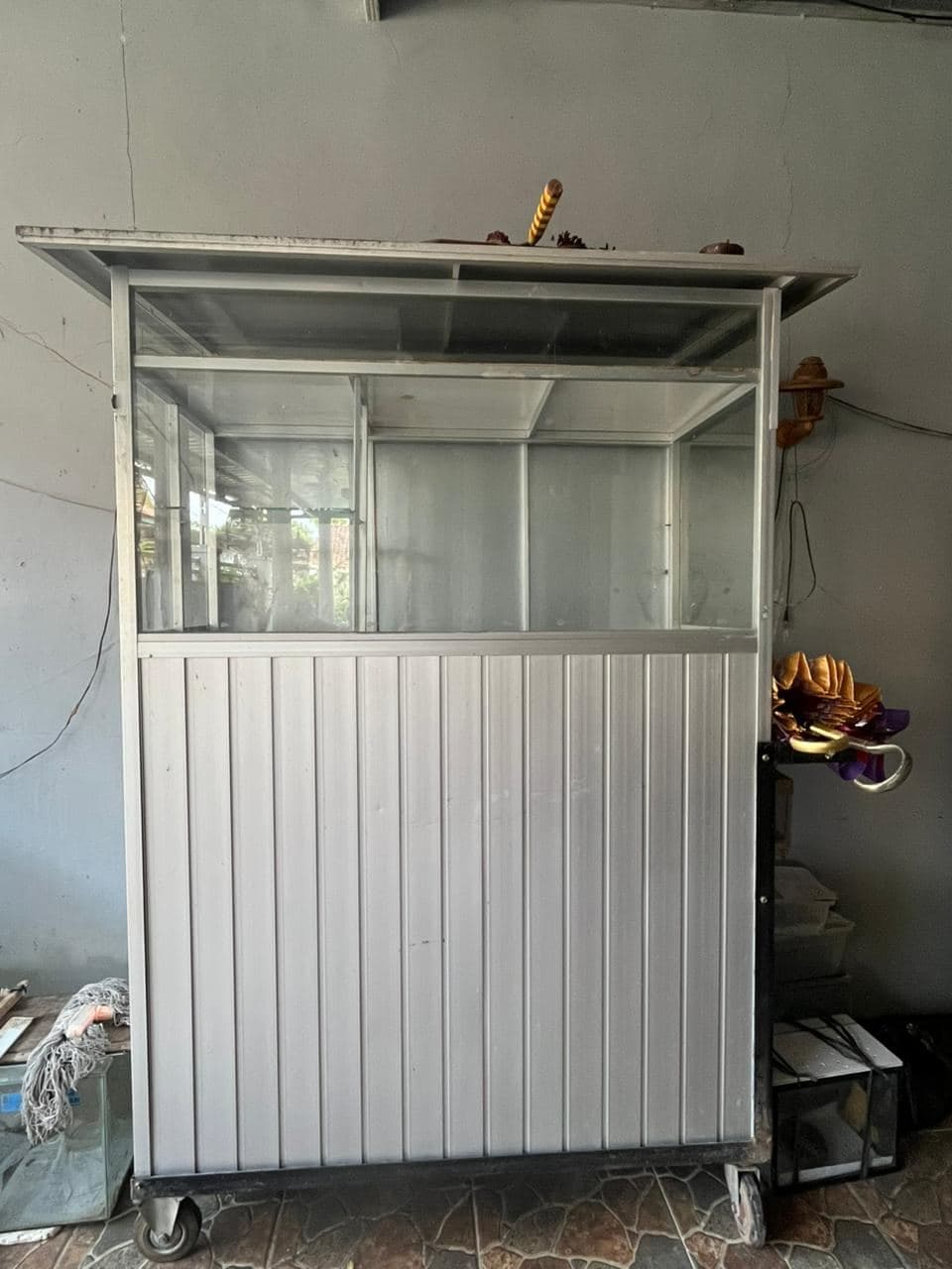Foto iklan Gerobak Etalase Jualan Aluminium Bekas 1